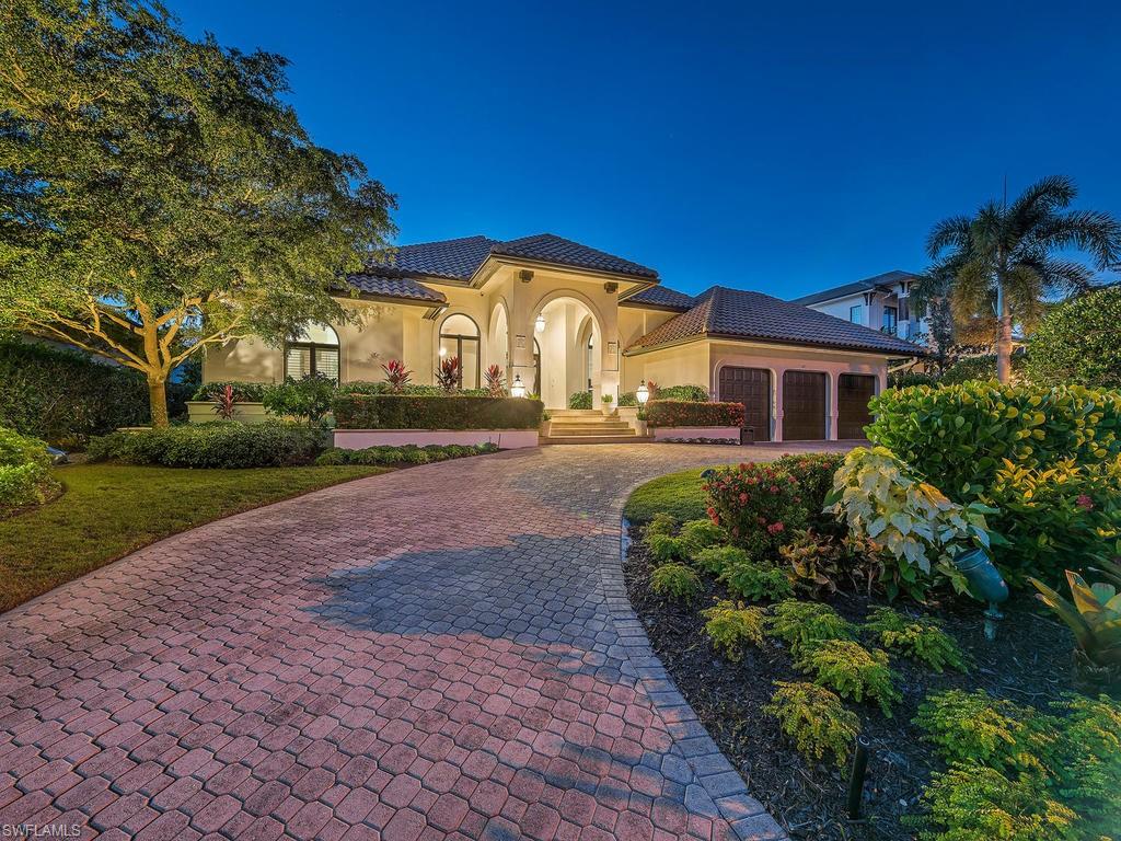 PARK SHORE - Residential