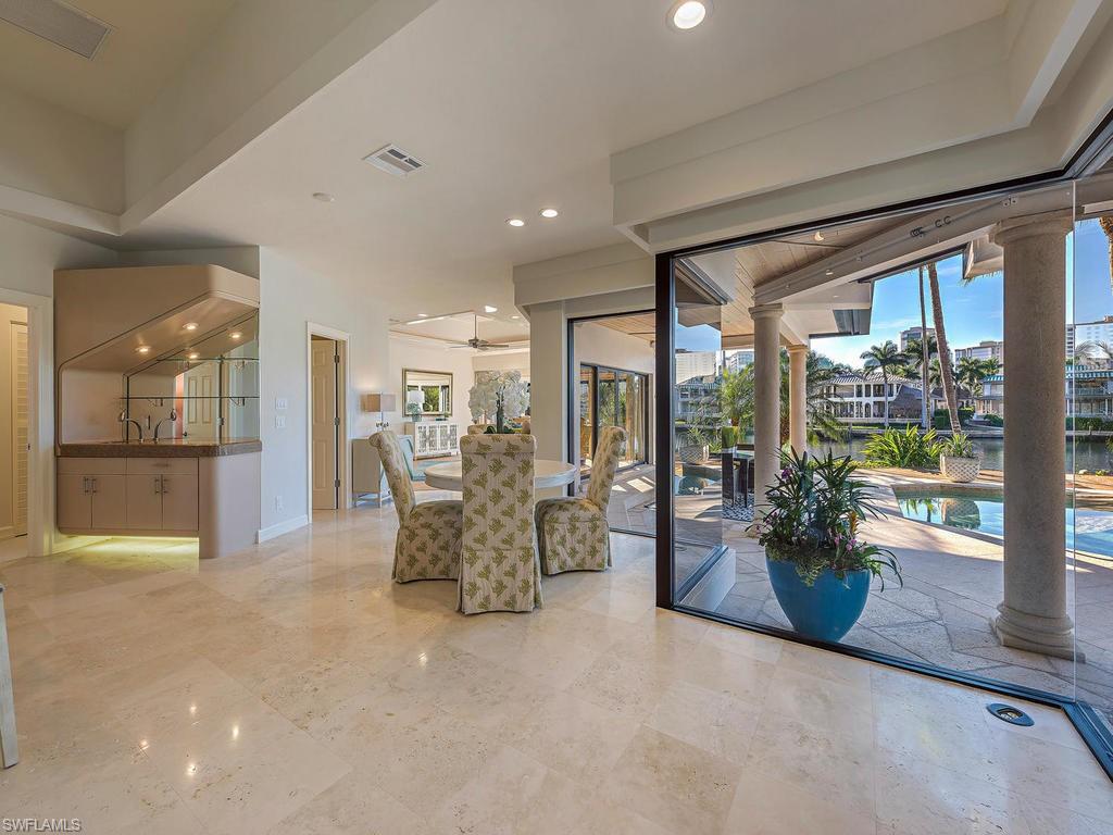 PARK SHORE - Residential