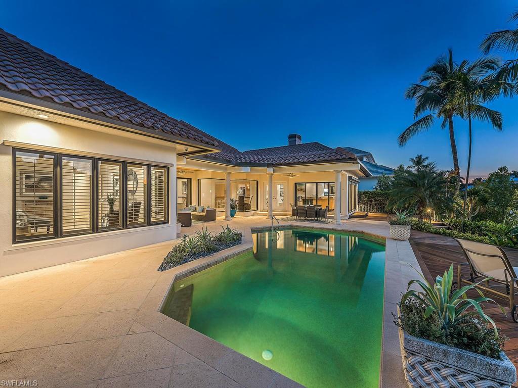 PARK SHORE - Residential