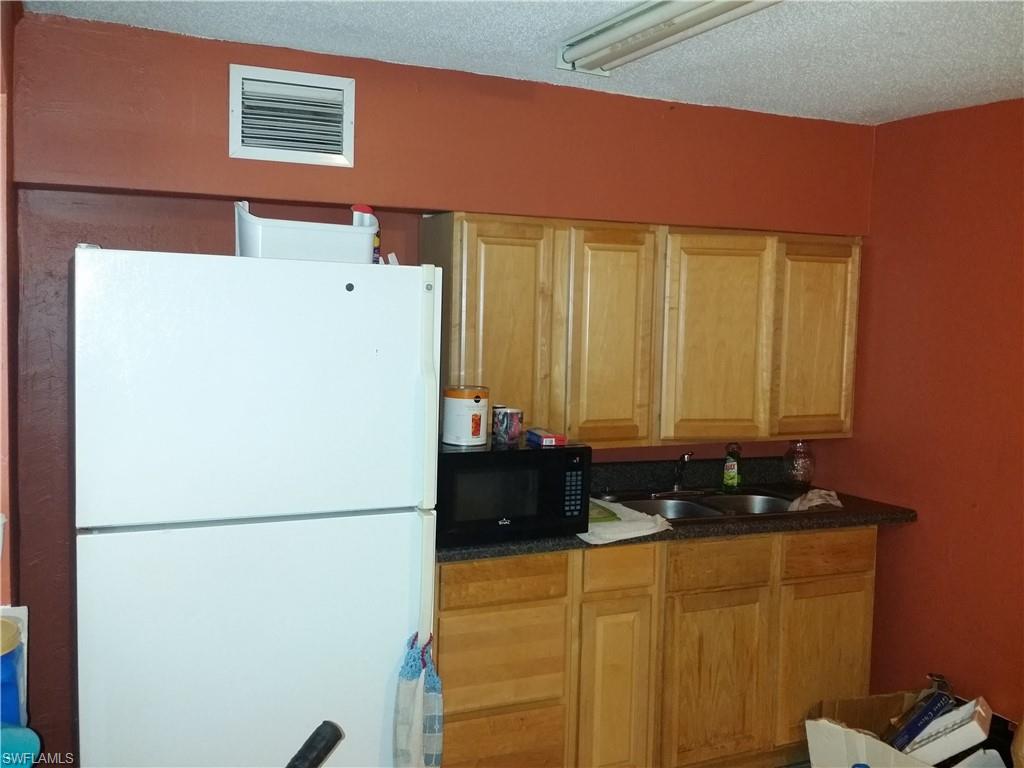 TROPIC ISLES - Residential