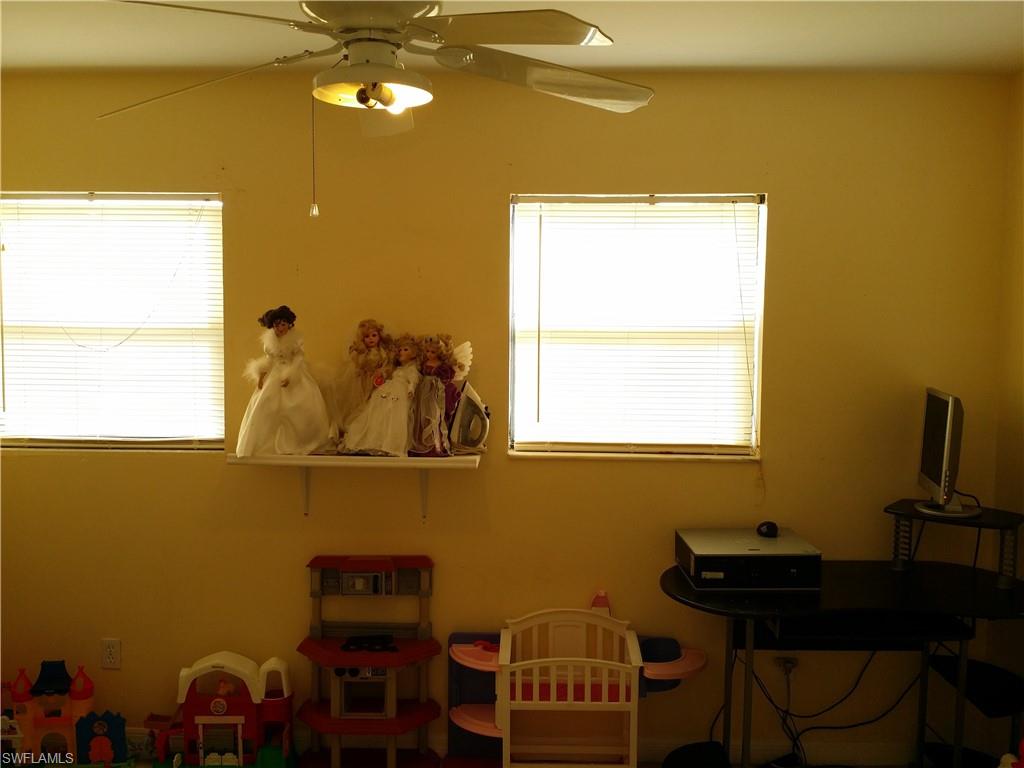 TROPIC ISLES - Residential