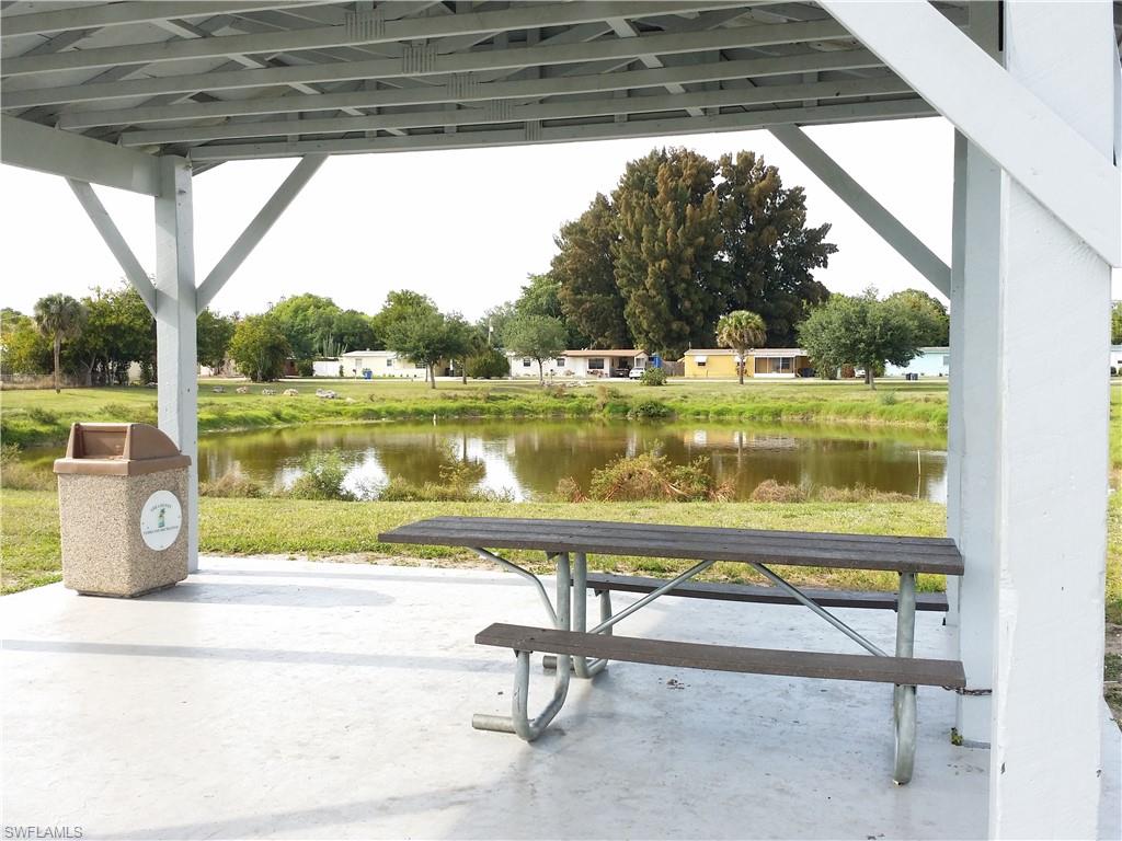 TROPIC ISLES - Residential