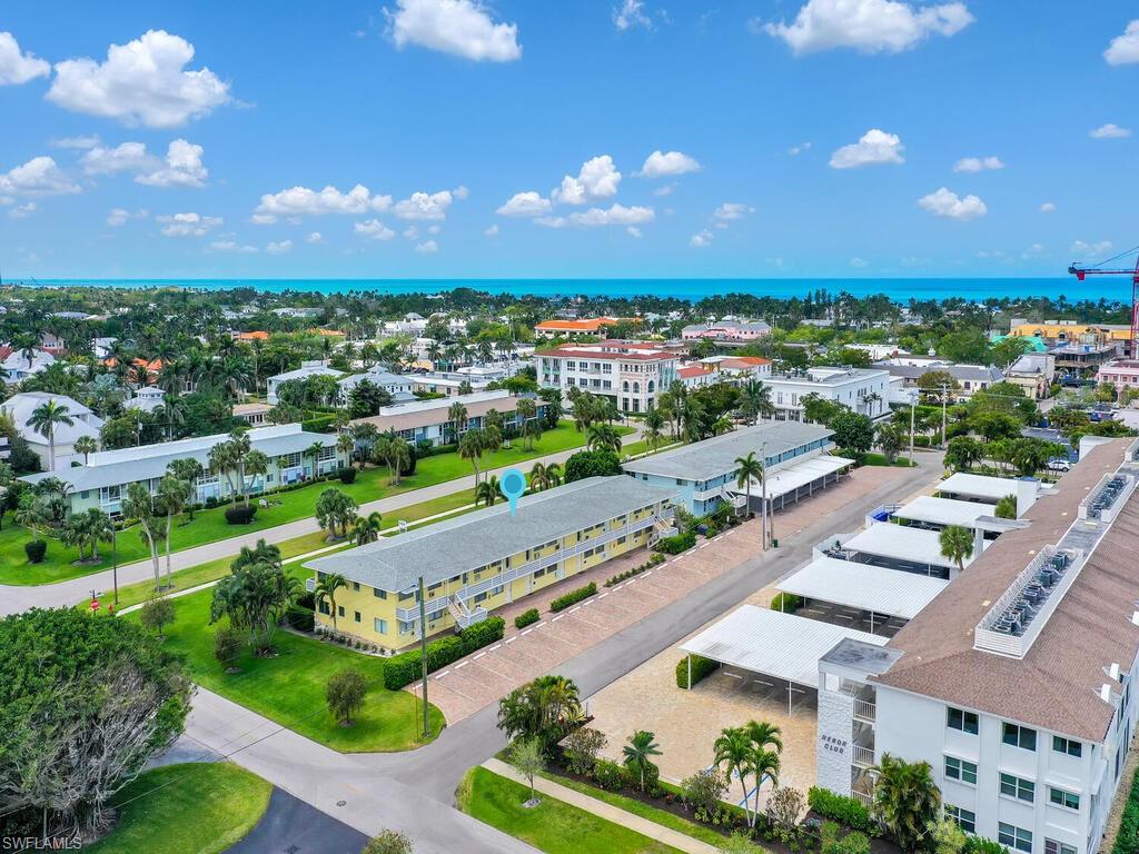 BONAIRE CLUB - Residential Lease