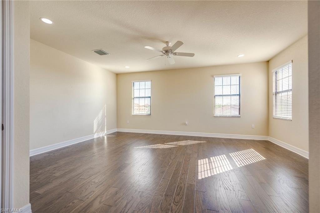 RIVERSTONE - Residential