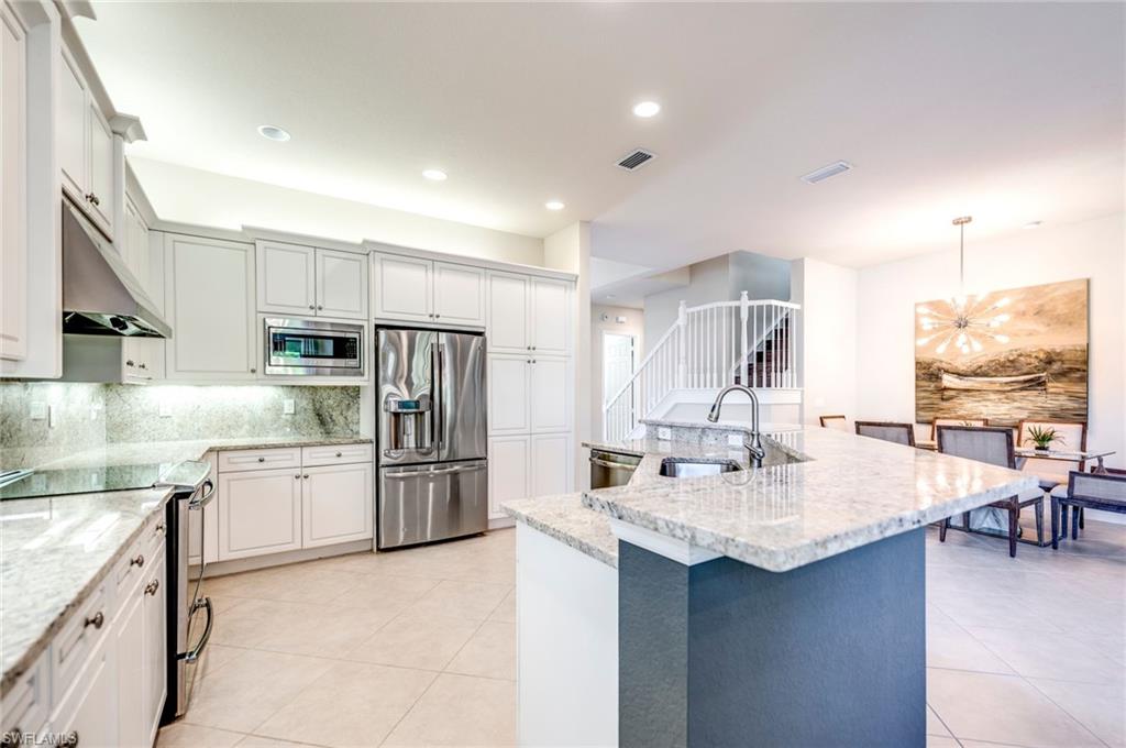 RIVERSTONE - Residential