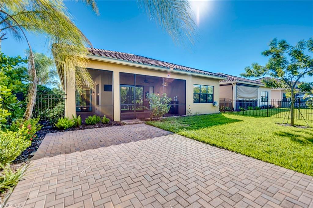 RIVERSTONE - Residential