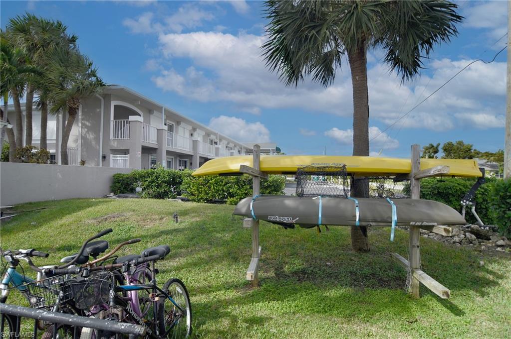 MOORINGS OF CAPE CORAL CONDO PHASE 1 - Residential