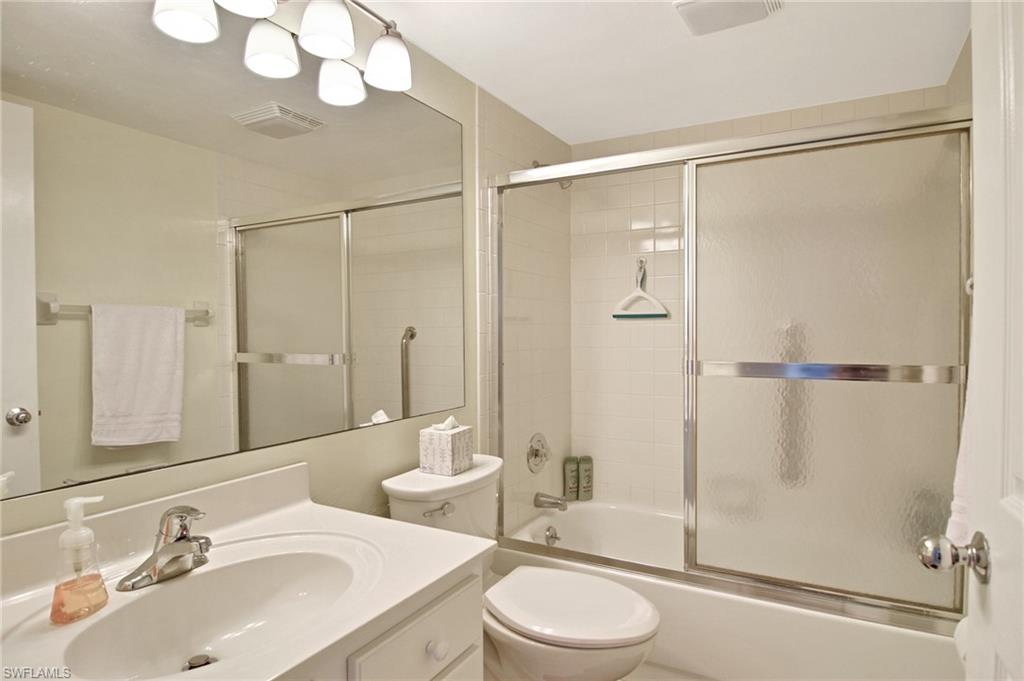 MOORINGS OF CAPE CORAL CONDO PHASE 1 - Residential