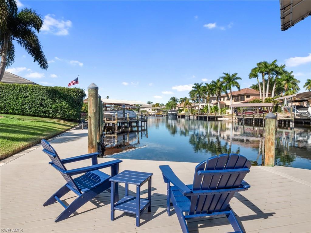 TOWN AND RIVER - Residential