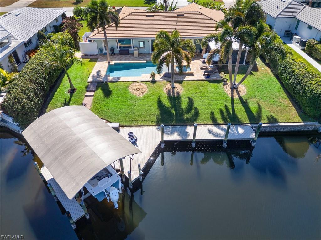 TOWN AND RIVER - Residential