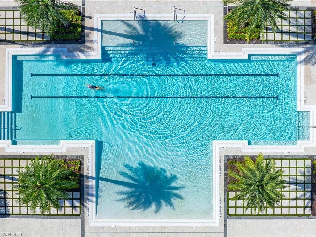 ELEVEN ELEVEN CENTRAL - Residential