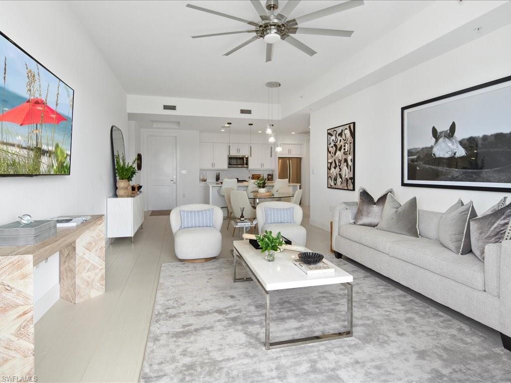 ELEVEN ELEVEN CENTRAL - Residential