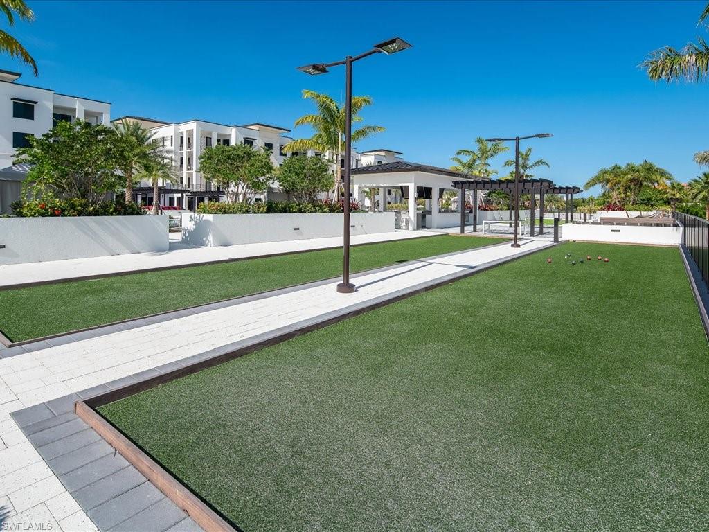 ELEVEN ELEVEN CENTRAL - Residential