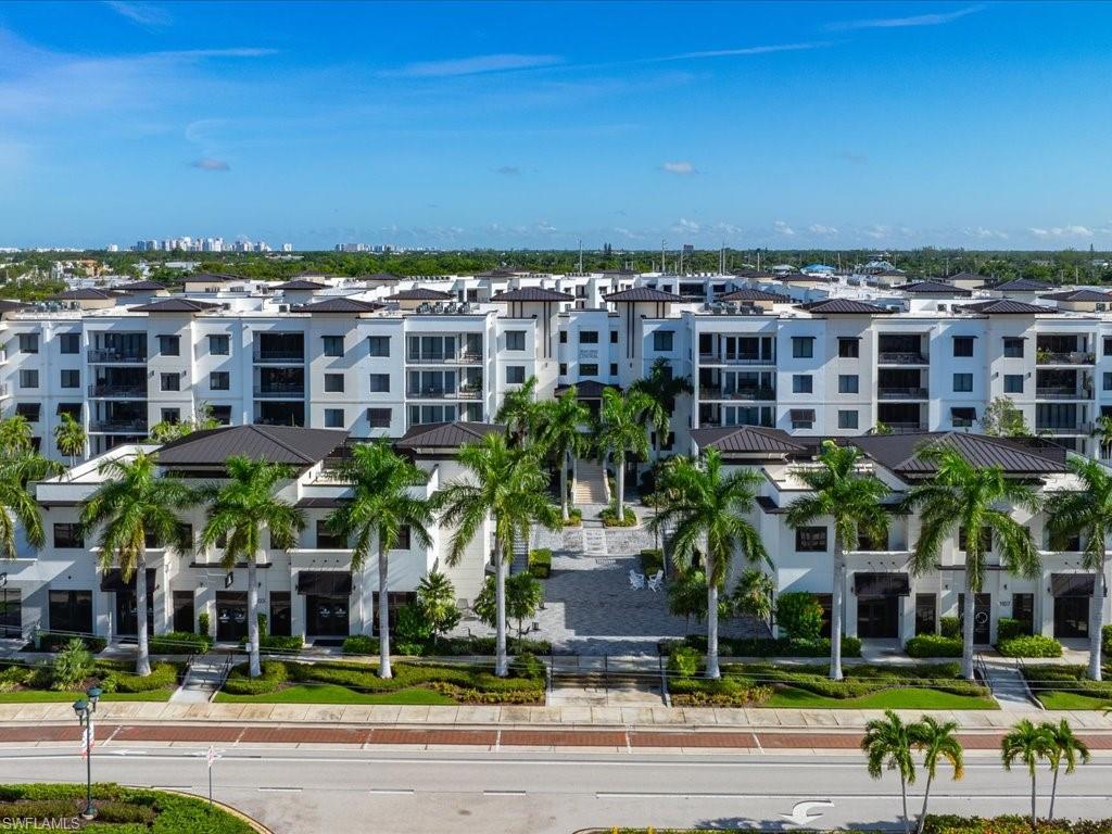 ELEVEN ELEVEN CENTRAL - Residential