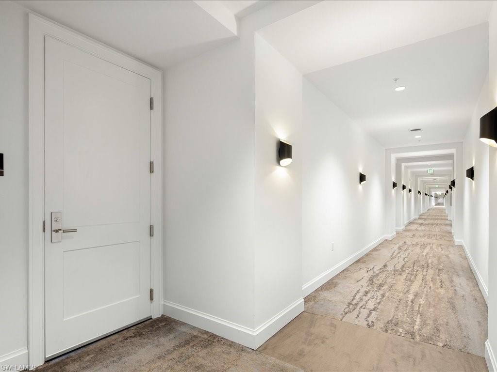 ELEVEN ELEVEN CENTRAL - Residential