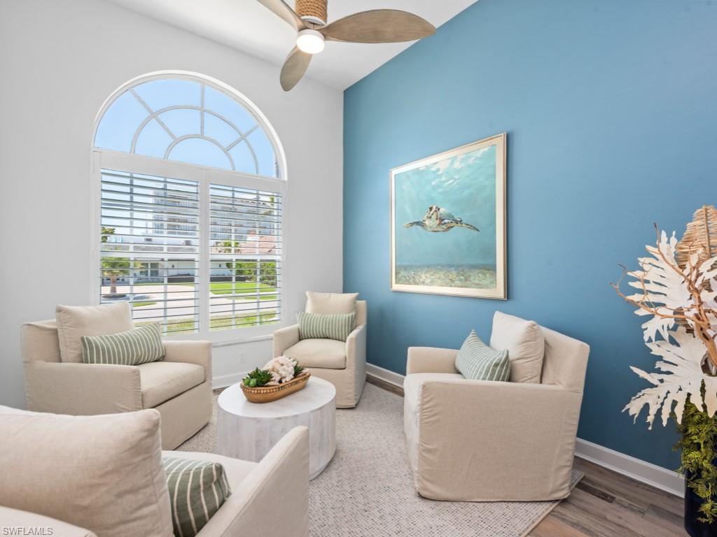 MARCO BEACH - Residential