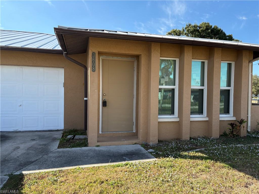 CAPE CORAL - Residential Lease