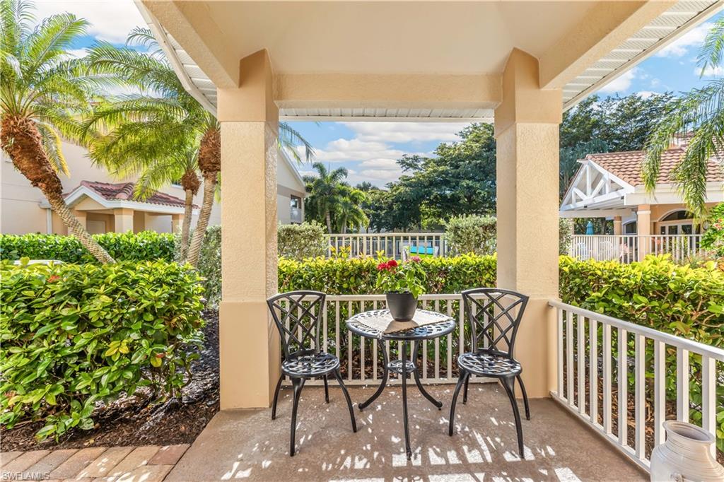 CARRIAGE HOMES AT WOODS EDGE - Residential