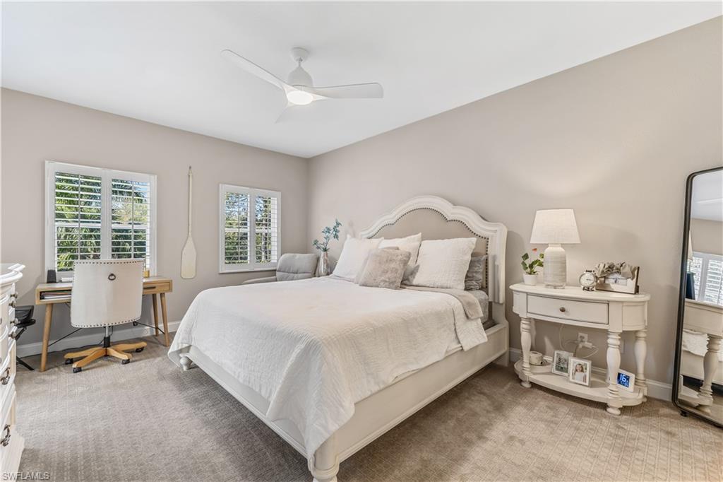 CARRIAGE HOMES AT WOODS EDGE - Residential