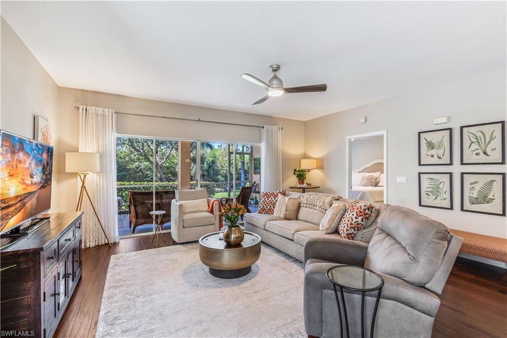 CARRIAGE HOMES AT WOODS EDGE - Residential