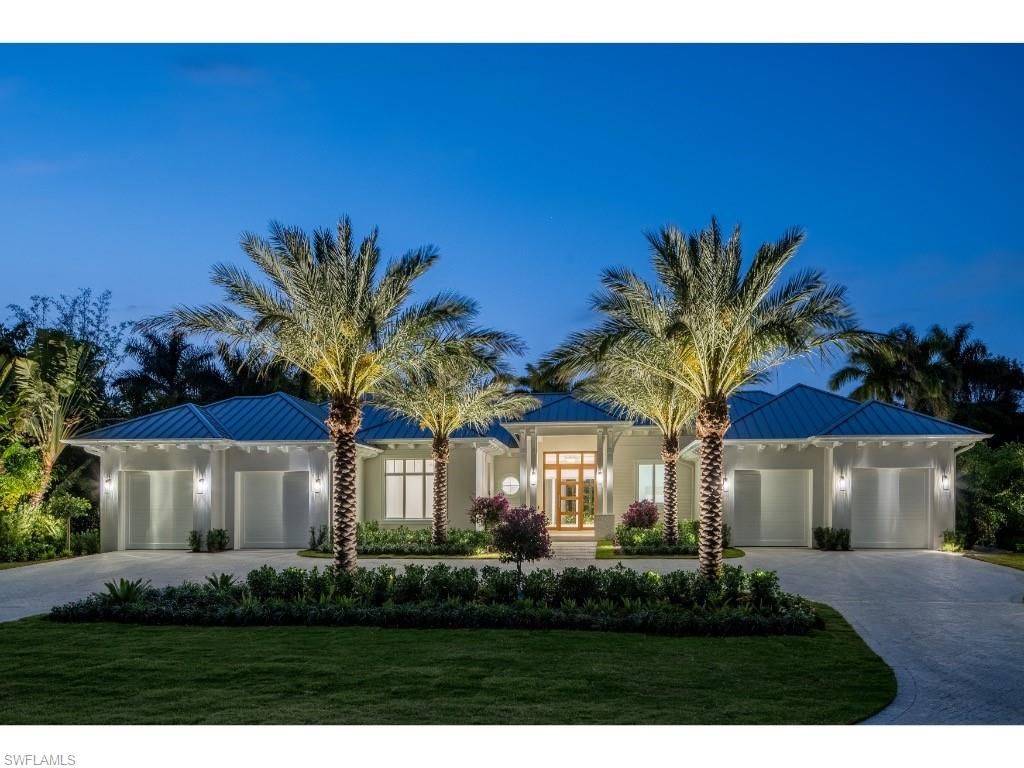 Photo of 725 Pectin RD, NAPLES, FL 34102 (MLS # 226019235)
