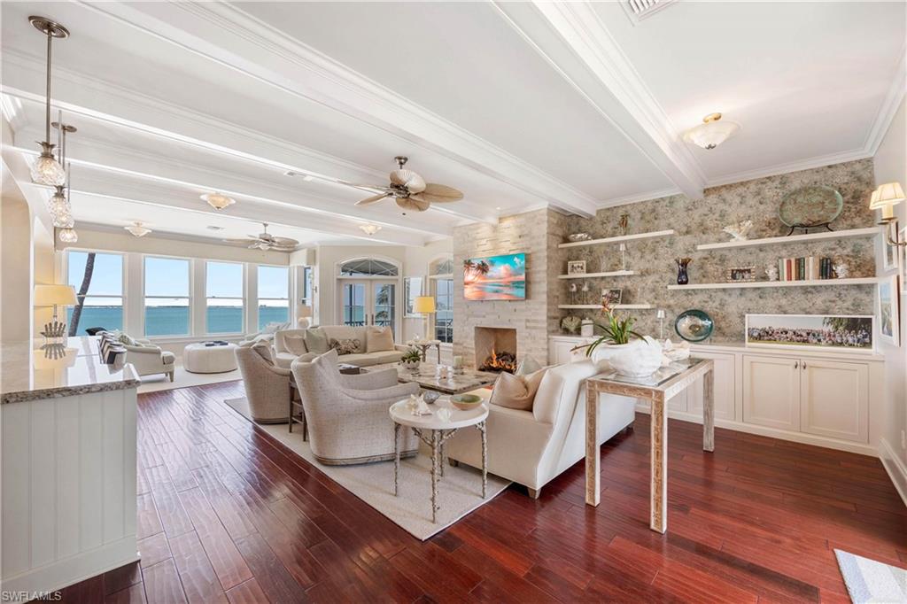 SANIBEL ESTATES - Residential