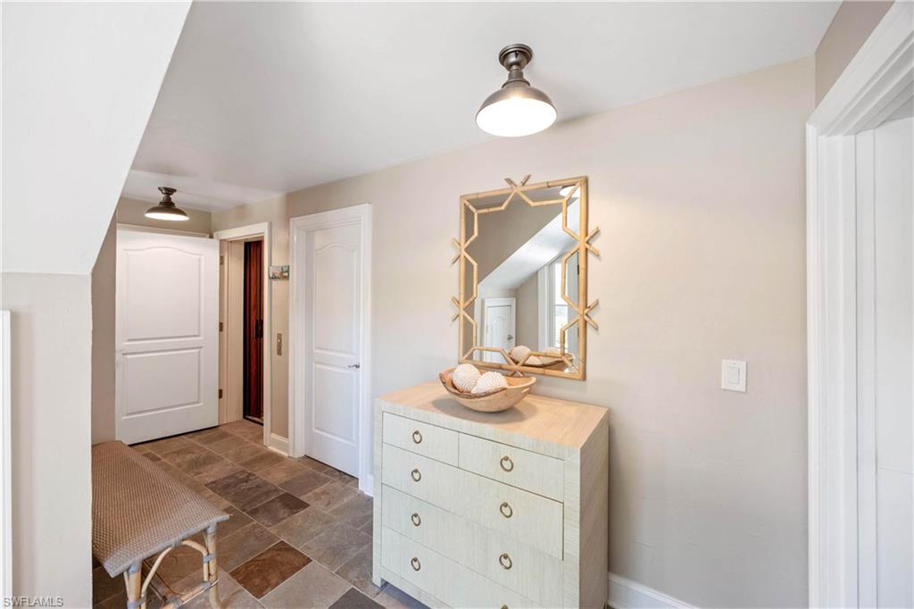 SANIBEL ESTATES - Residential