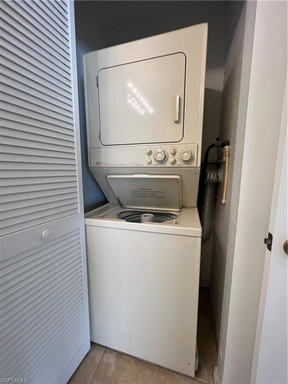 SUMMERLIN TRACE CONDO - Residential Lease