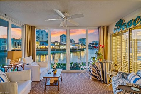 Photo for 205 Park Shore DR #4-413, NAPLES, FL 34103 (MLS # 225080470)