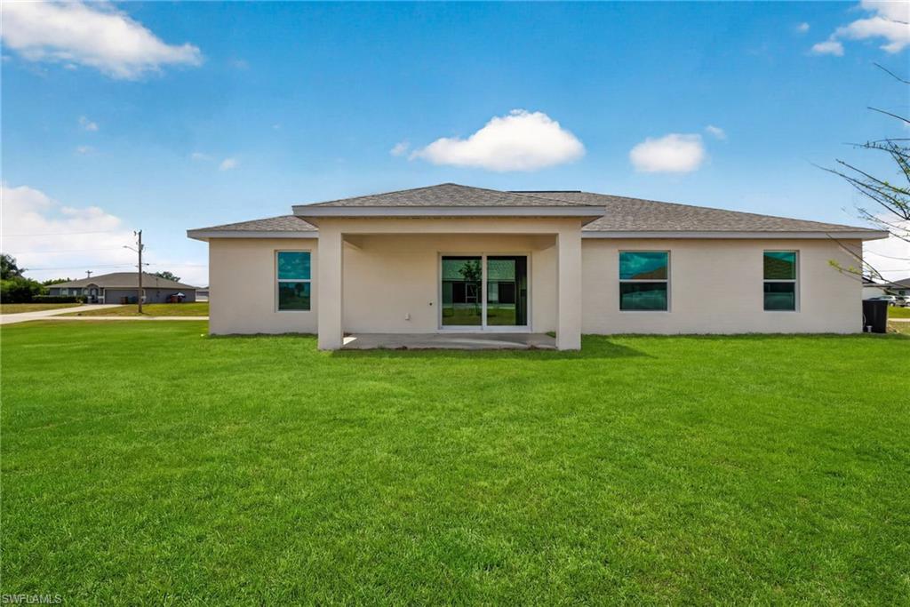CAPE CORAL - Residential