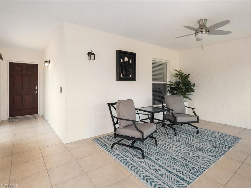 698 99th AVE N