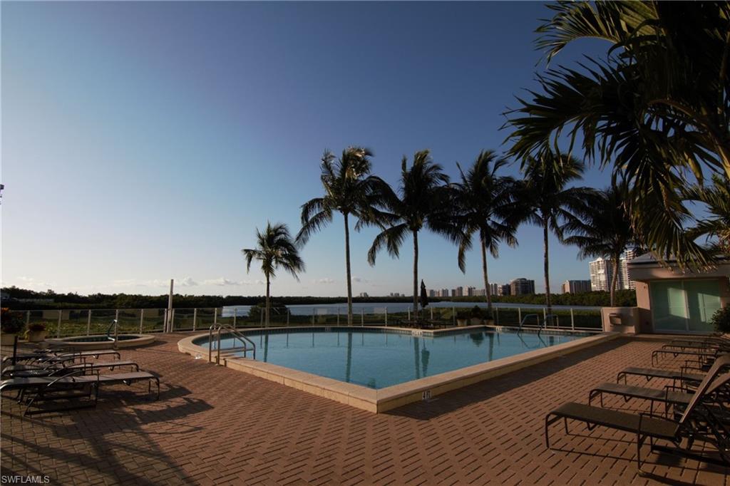 BAYPOINTE AT NAPLES CAY - Residential