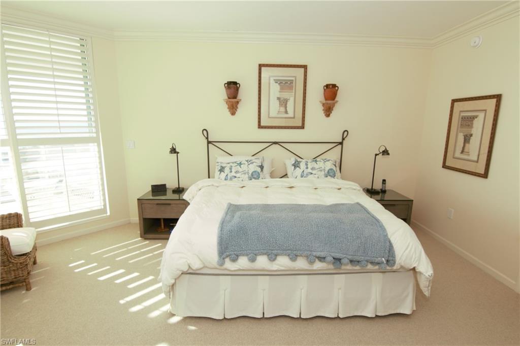 BAYPOINTE AT NAPLES CAY - Residential