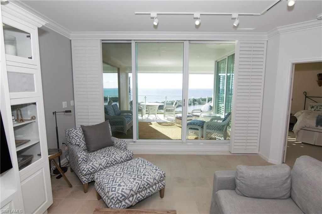 BAYPOINTE AT NAPLES CAY - Residential