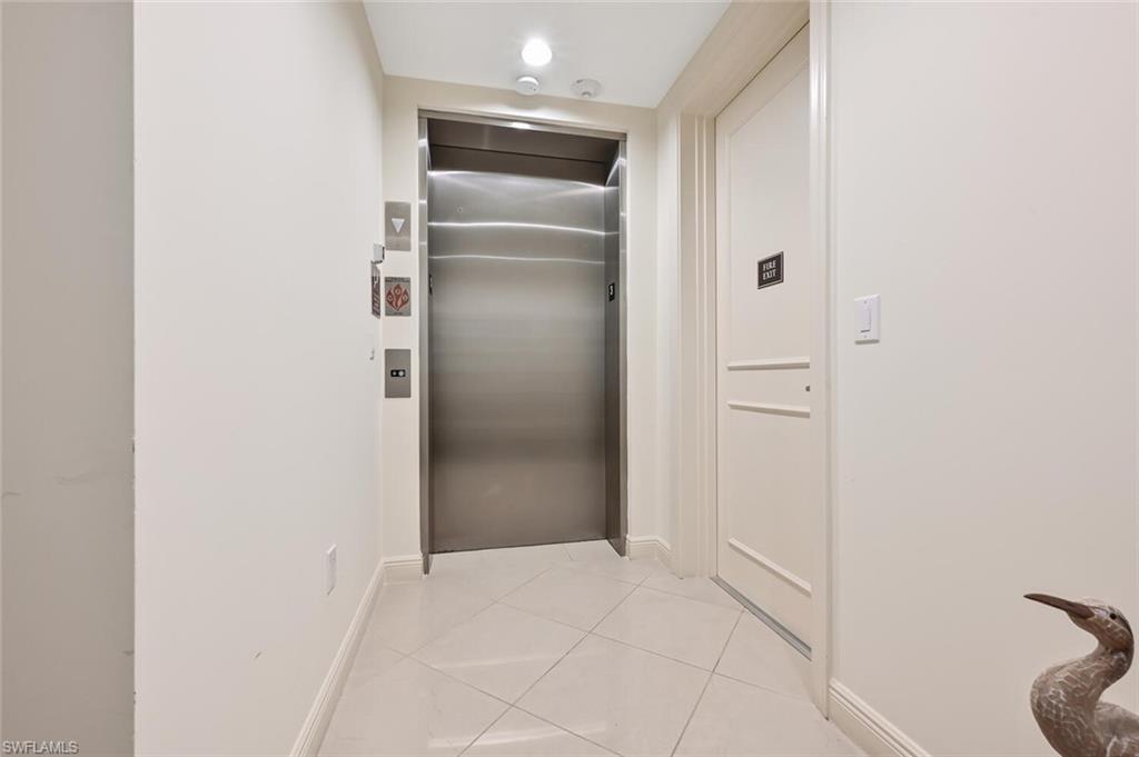 NAPLES BAY RESORT - Residential Lease