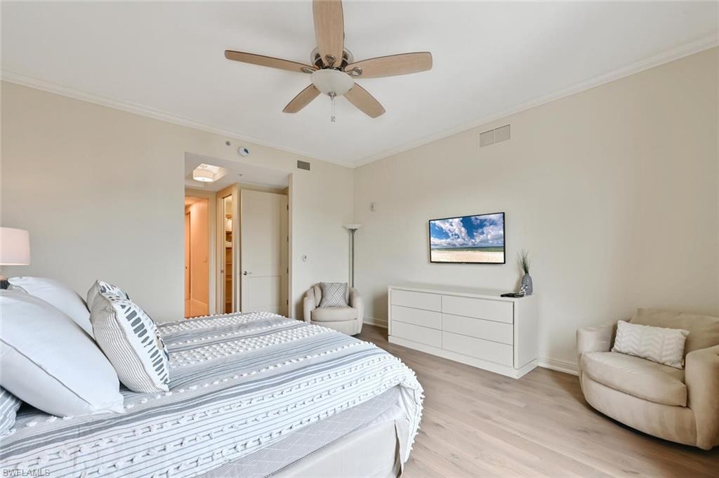 NAPLES BAY RESORT - Residential Lease