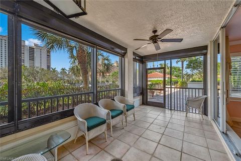 8720 Bay Colony DR 104 NAPLES FL 34108