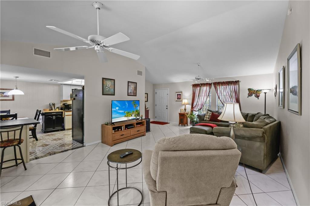 SAN CARLOS PARK - Residential