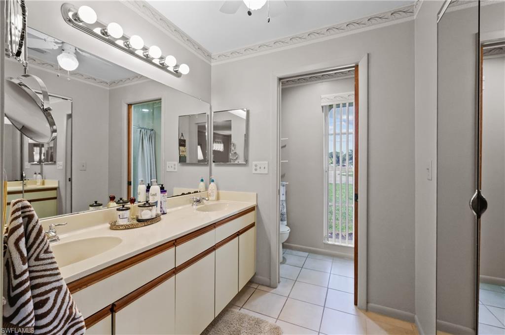 SAN CARLOS PARK - Residential