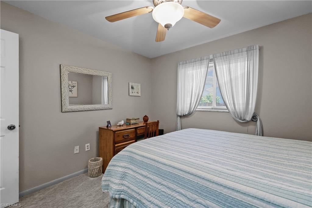 SAN CARLOS PARK - Residential