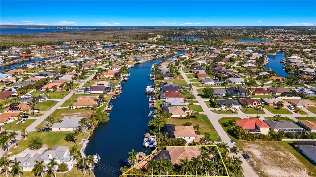 CAPE CORAL - Residential