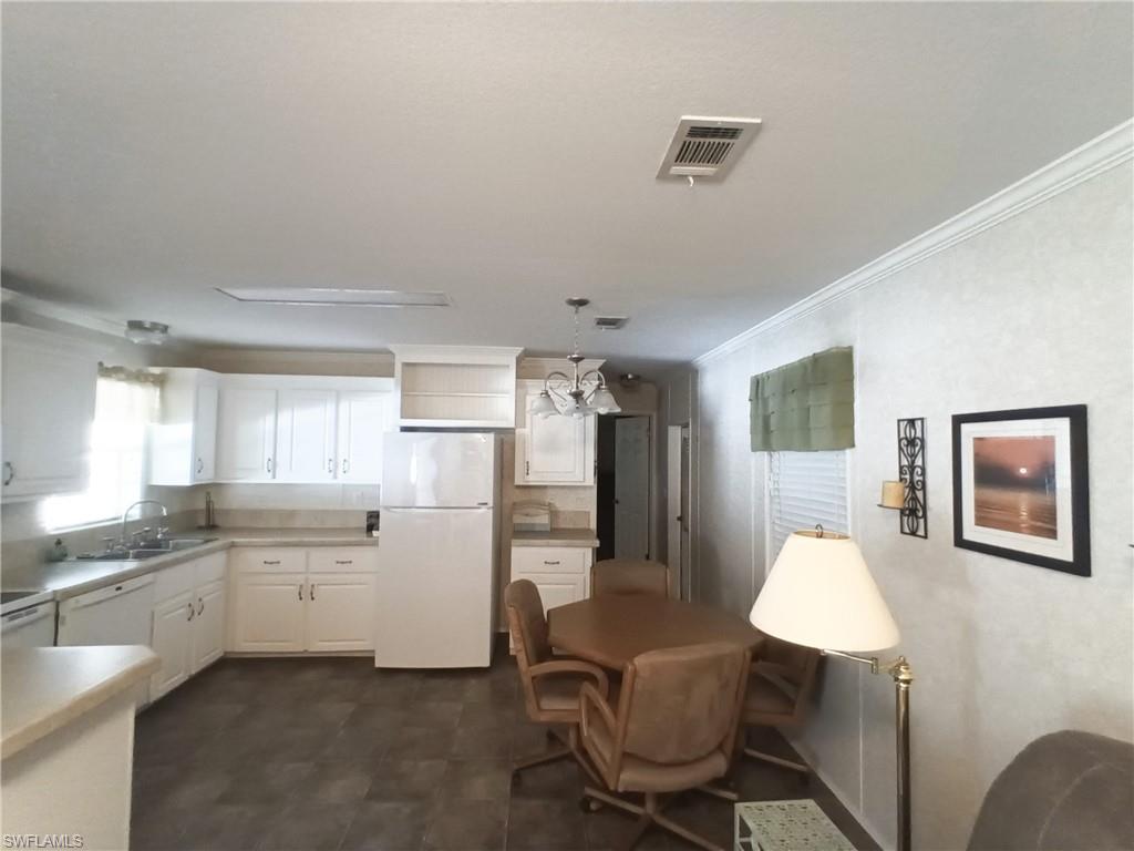 MOORE HAVEN - Residential