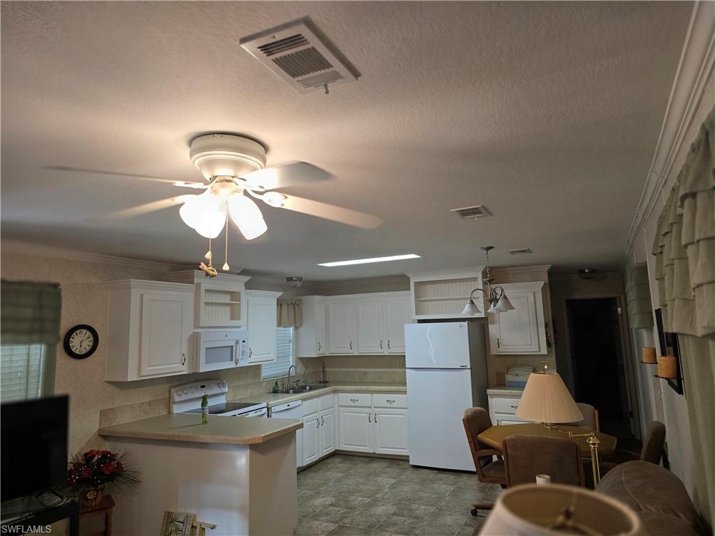 MOORE HAVEN - Residential