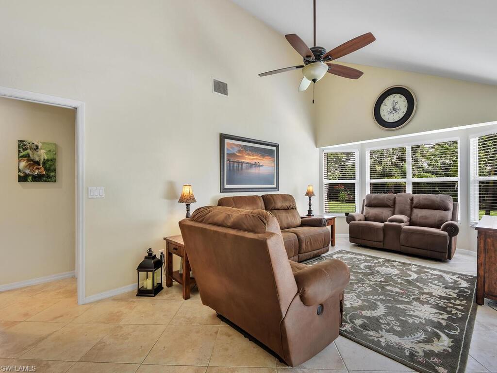 BERKSHIRE LAKES - Residential