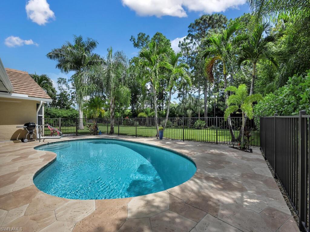 BERKSHIRE LAKES - Residential