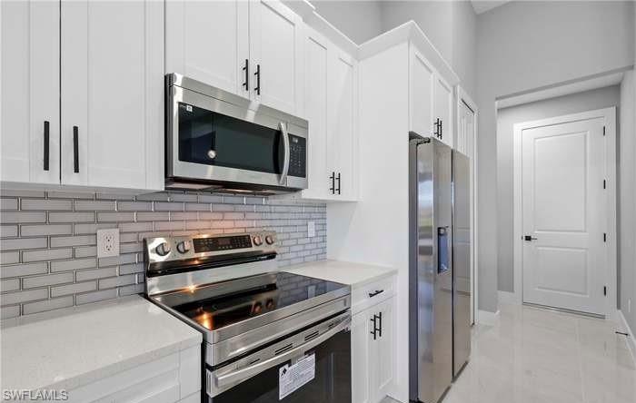 CAPE CORAL - Residential Lease