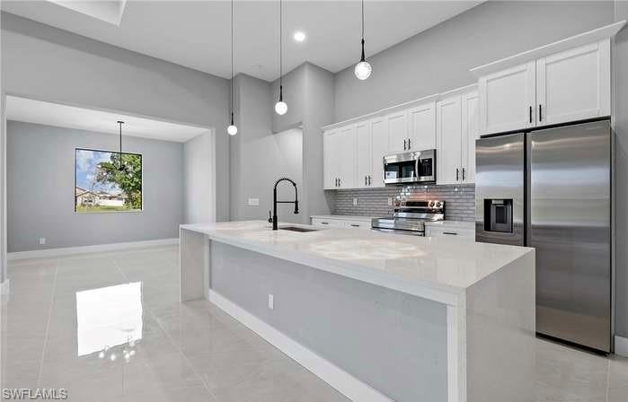 CAPE CORAL - Residential Lease