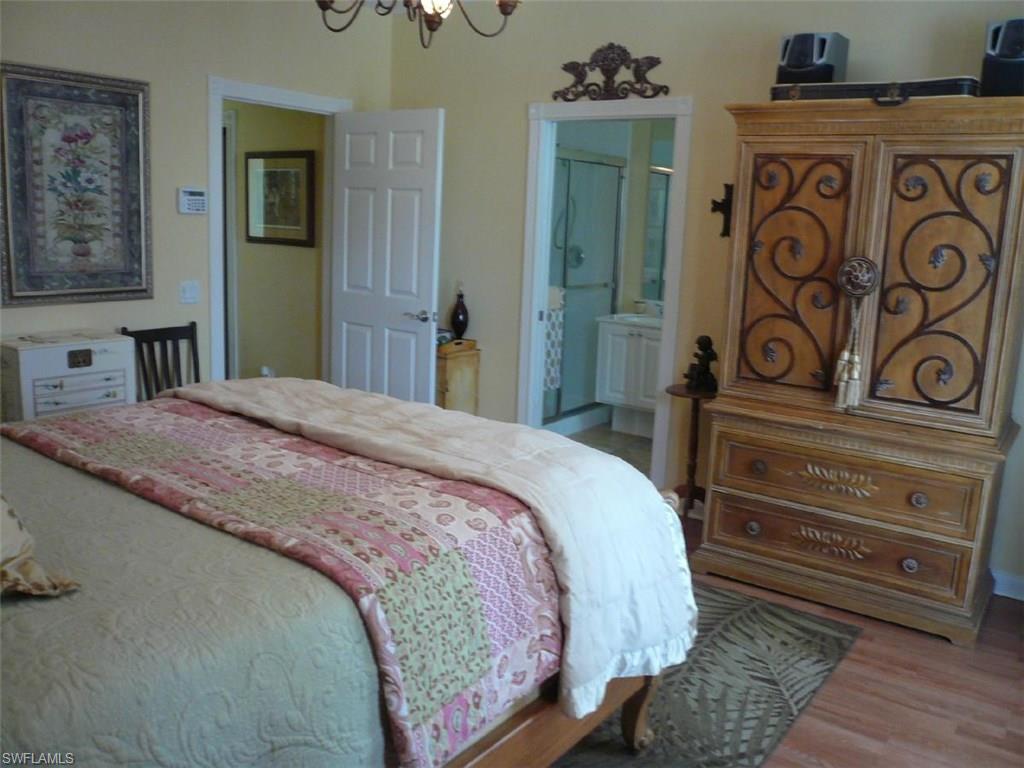 VILLAGE WALK OF BONITA SPRINGS - Residential