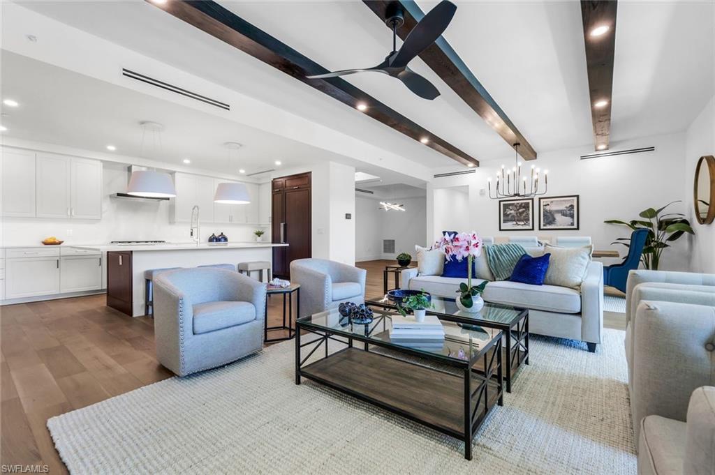 1130 3rd AVE S 211