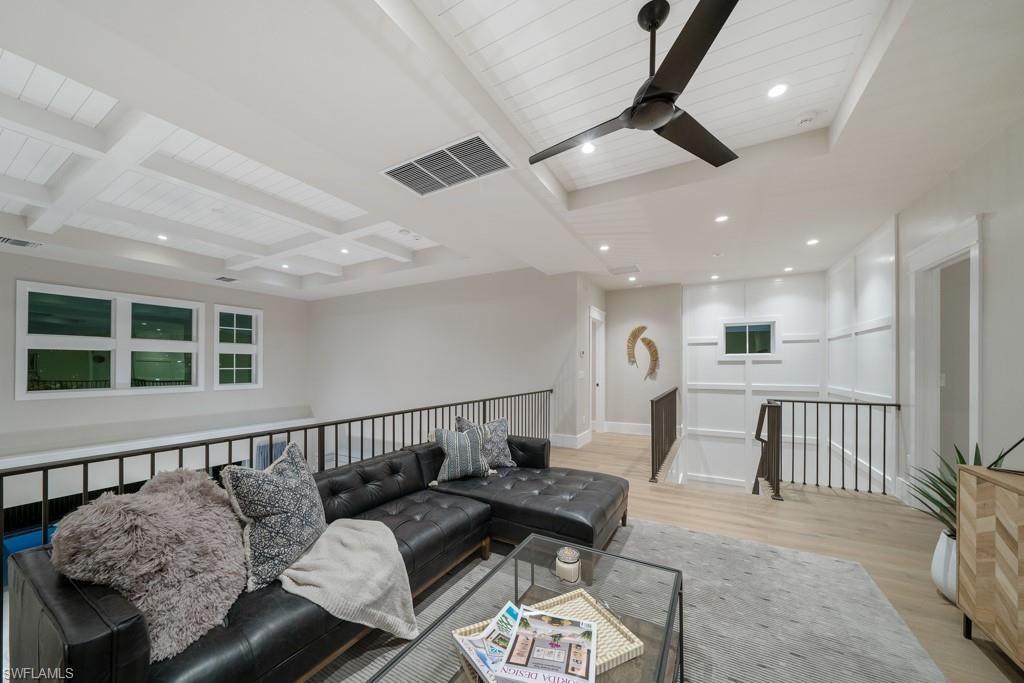 MANGROVE BAY - Residential